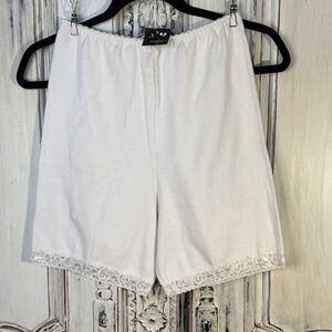 Dany Brass Corseteria NWT 100% Cotton Knit Lace Trimmed Bloomers